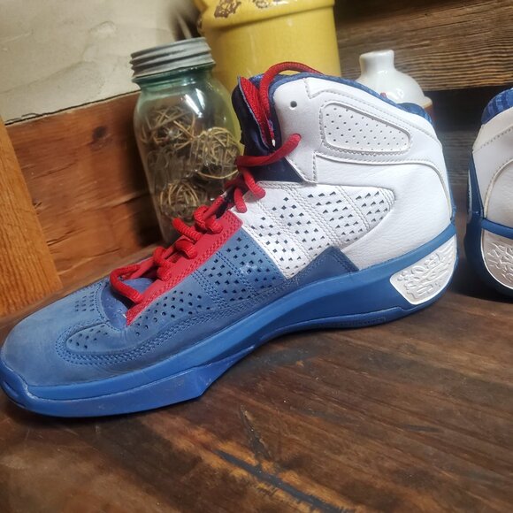 Jordan 2.0 sneakers - Picture 10 of 12